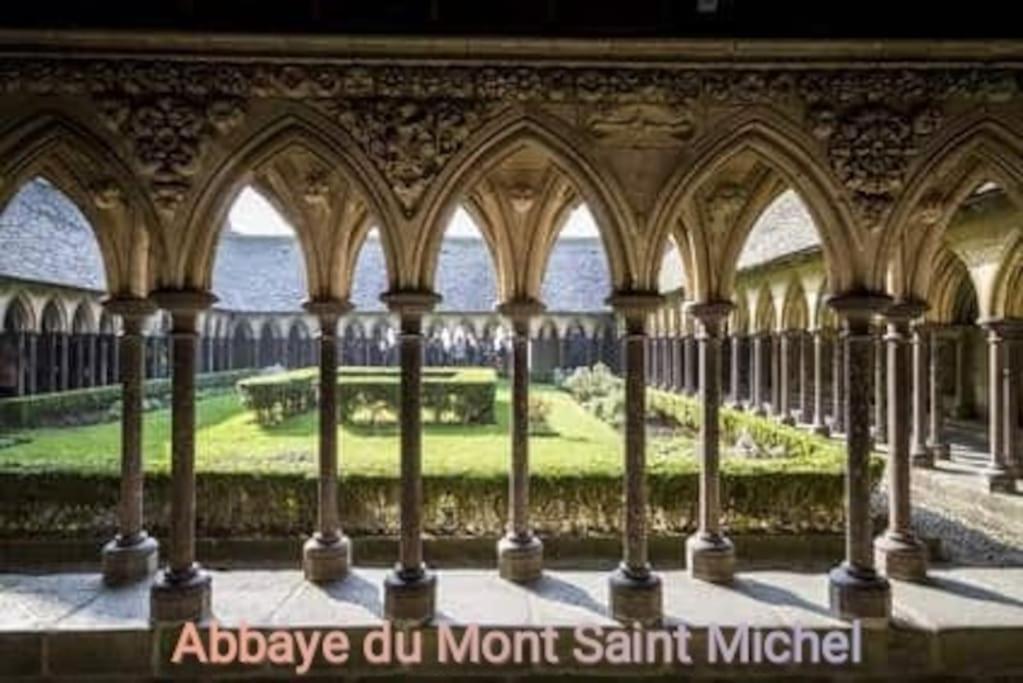 Maison Proche Du Mont Saint Michel Понторсон Екстериор снимка