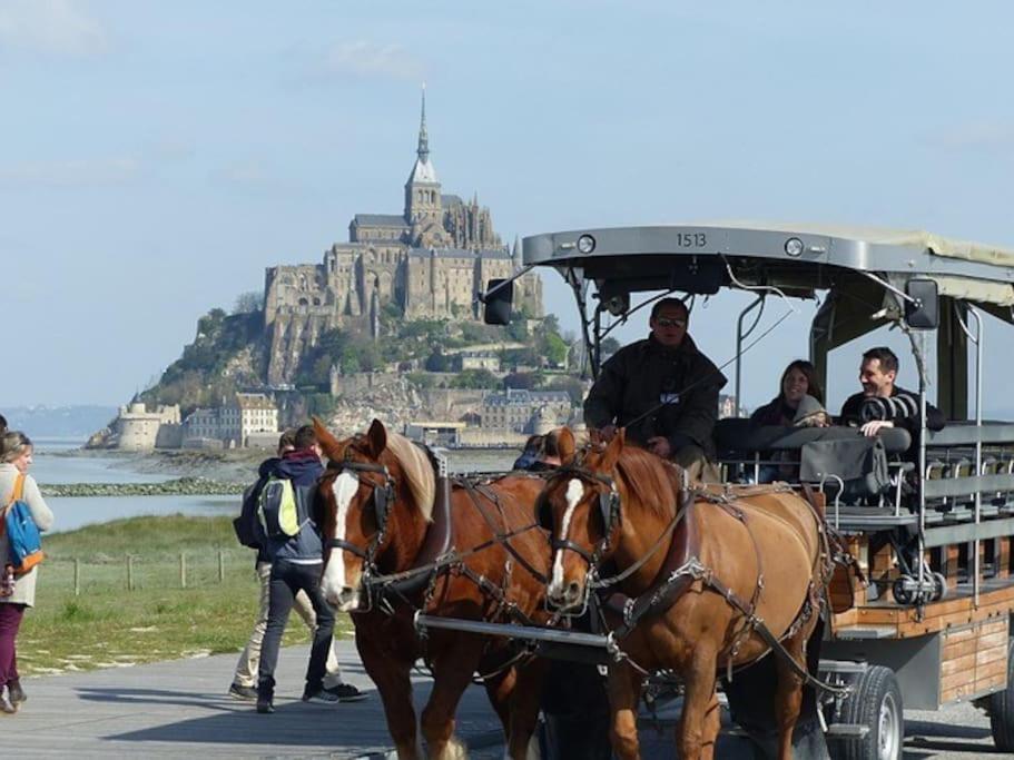 Maison Proche Du Mont Saint Michel Понторсон Екстериор снимка